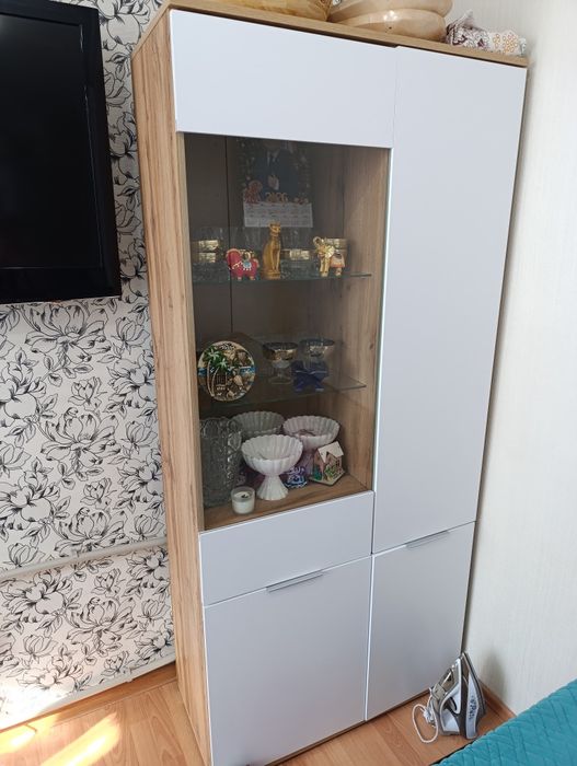 сервант для посуды