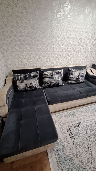 Продам диван срочно