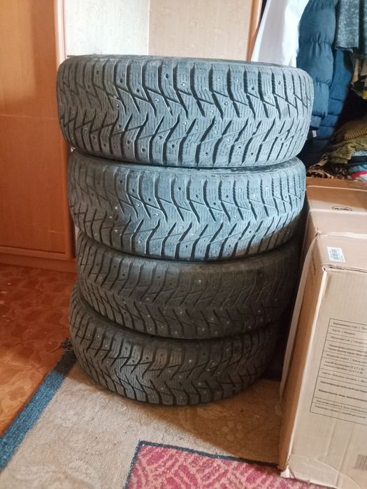 Продам шины б.у.