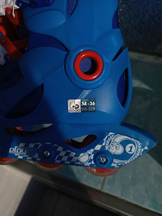 Детски комплект Oxelo: Ролери и Каска (В отлично състояние!)