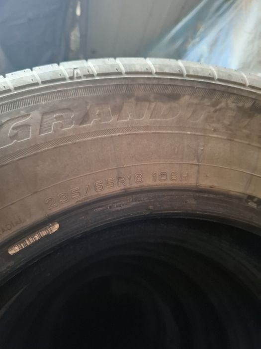 Комплект шин на 18