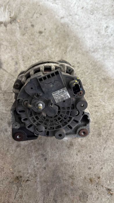Alternator Dacia logan 0.9 Sandero mcw