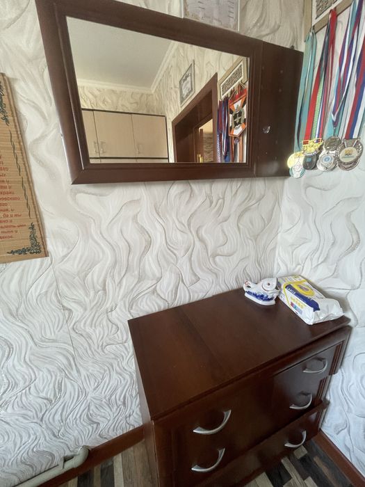 Продам шифонер в хорошем состоянии