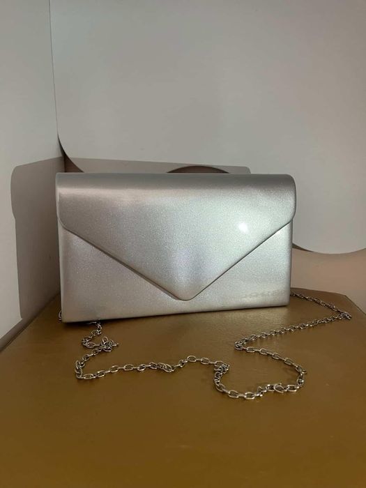 Сребърни вечерни дамски чанти