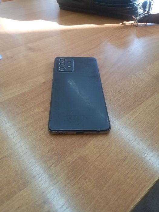 A52 xotira 128GB xolati ideal