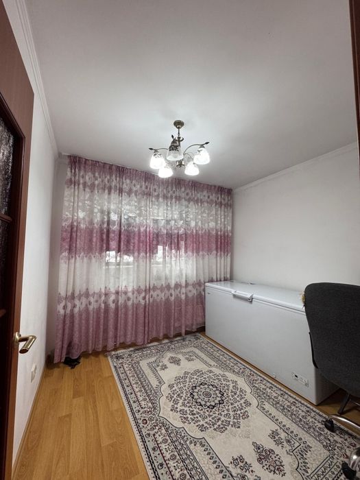 Продам 4-х комнатную квартиру