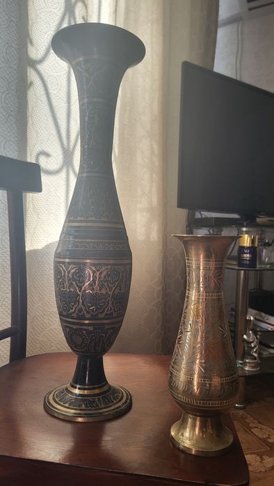 Латуная ваза индийская