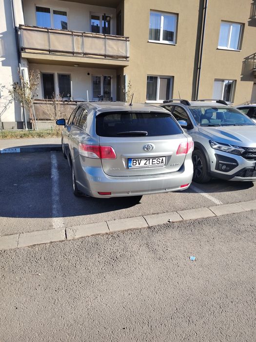 Vând Toyota Avensis diesel 2009
