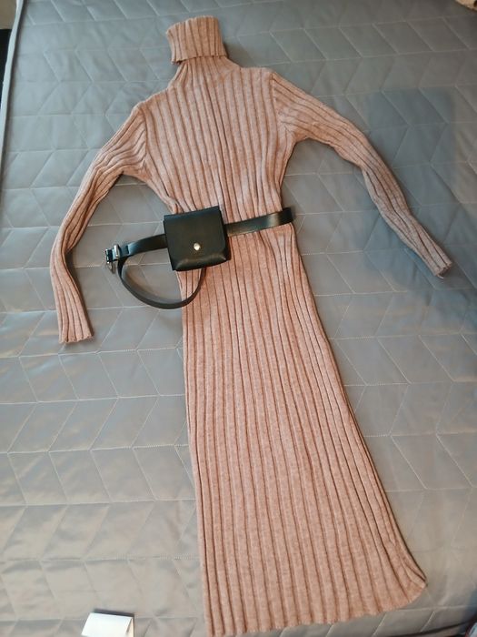 Продам тёплое платье лапша