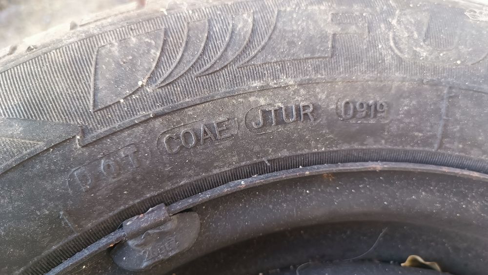 Железни джанти VW 15 и една патерица 14