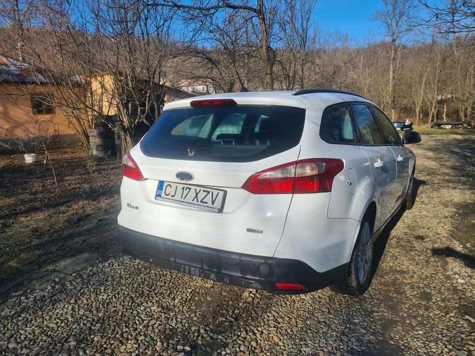 Bara spate Ford Focus Mk3 Break