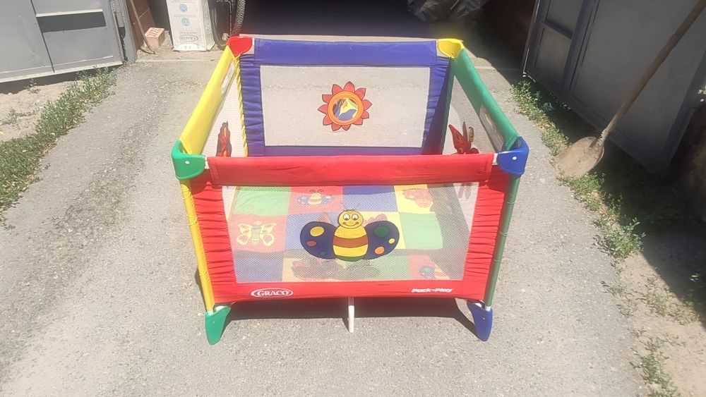 Продам манеж детский GRACO