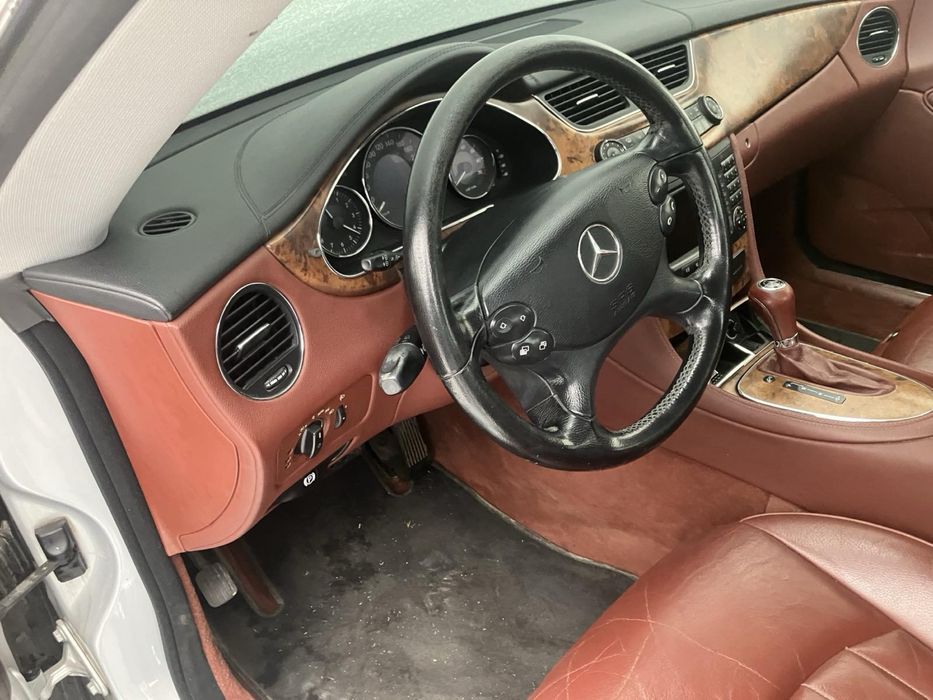 Mercedes CLS350 272к.с На Части