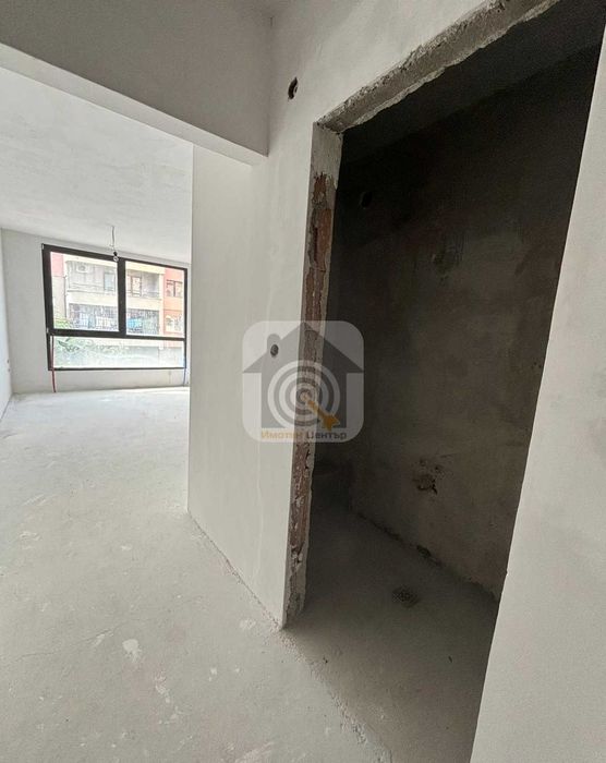 Продава се Тристаен апартамент в София, Манастирски ливади - 96 кв.м за 1349 €/кв.м - Снимка #2