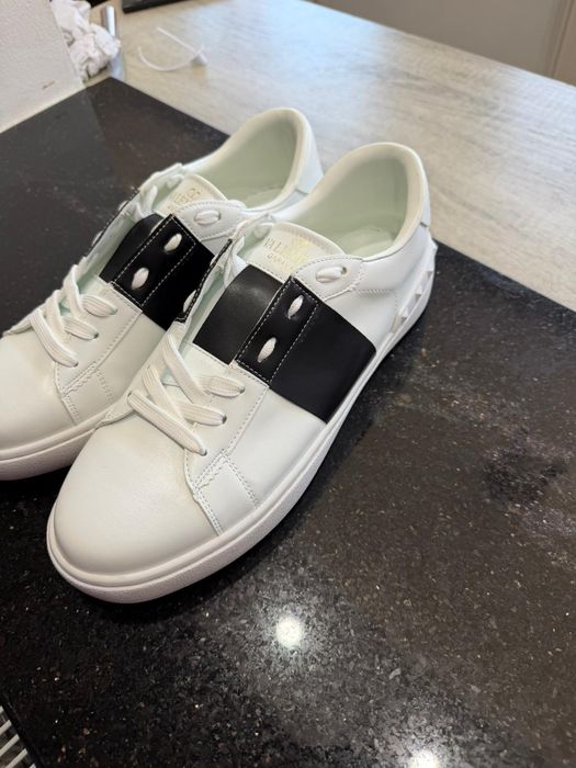 Papuci/Shoes Valentino Garvani