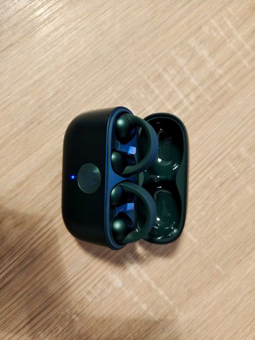 VAND CASTI NOI , bluetooth stereo Moto Buds Loop