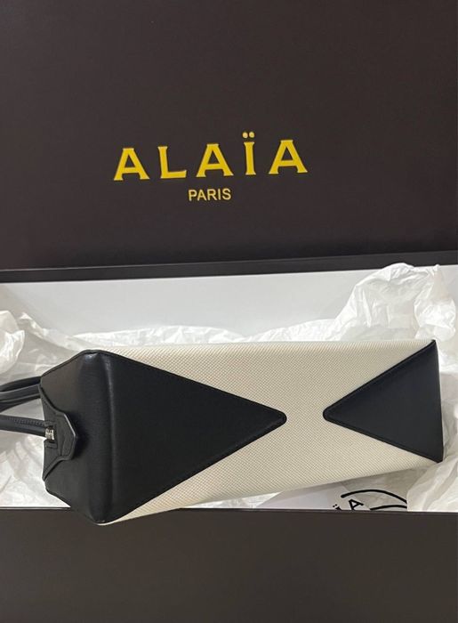 Geanta Alaia Medium