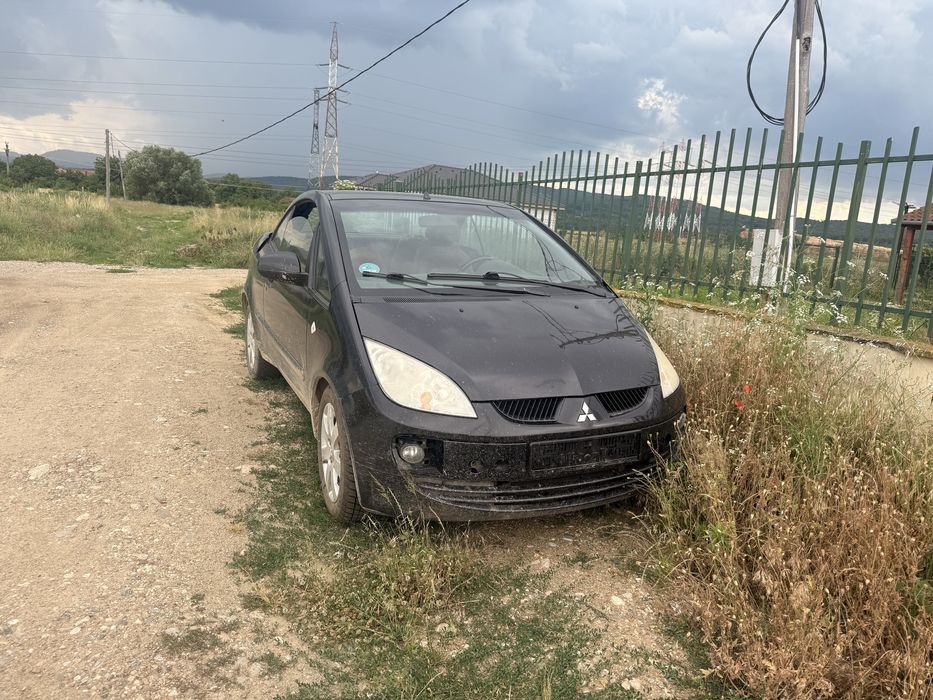 MITSUBISHI Colt
