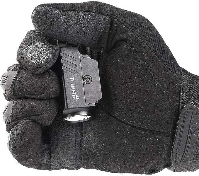 TrustFire GM23  Тактически фенер за пистолет