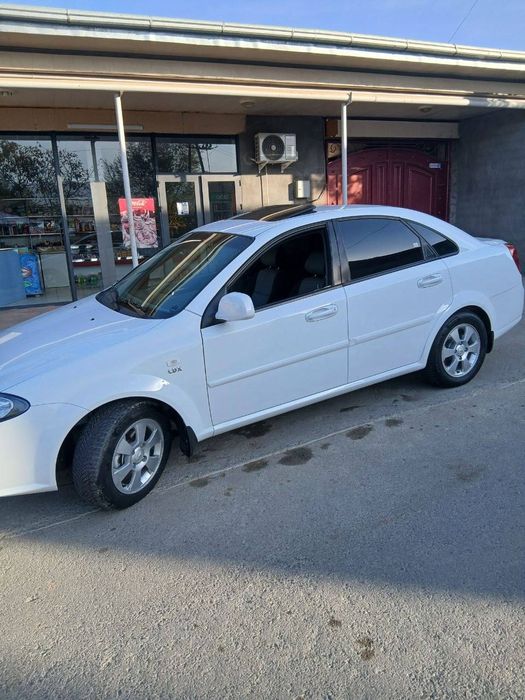 Продаëтся жентра 2019 Продаëтся жентра 2019
Машина на бензине, расходо