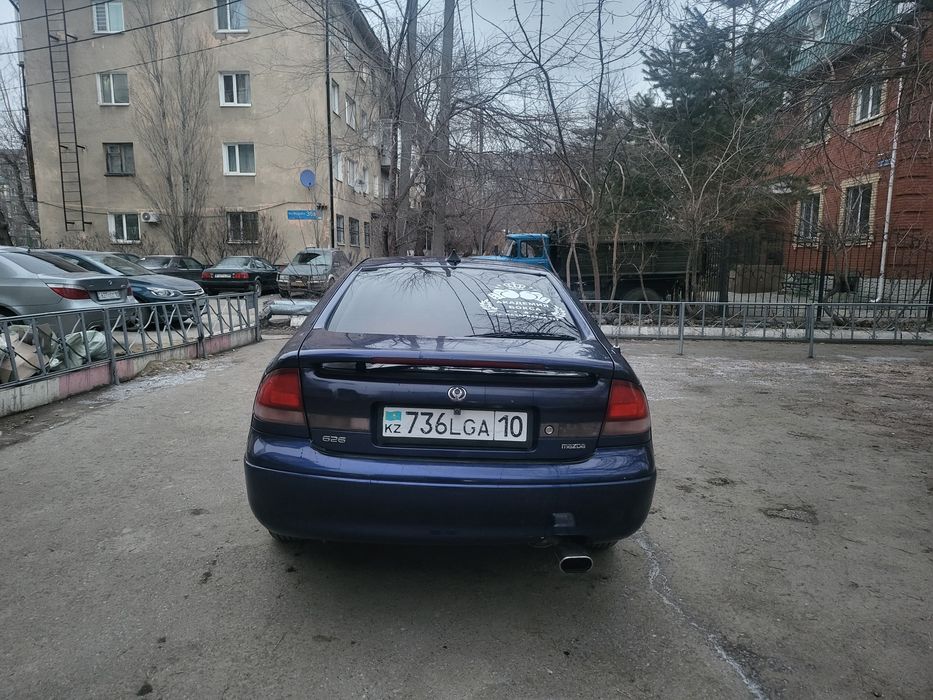 Продам автомобиль мазда mazda