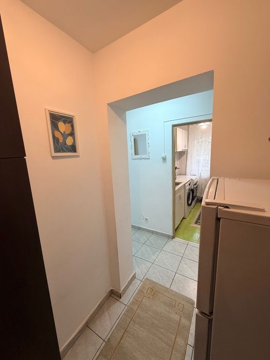 Garsonieră de închiriat în Tătărași zona Flux alimentar