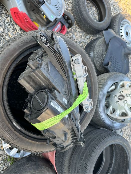 Ляв фар за Mercedes SLK W172