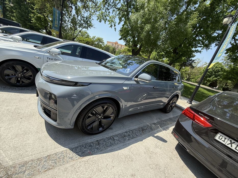 Li Xiang L7 ULTRA Абсолютно новая Машина на Гарантии