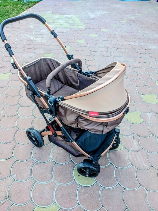 Cărucior pentru copii