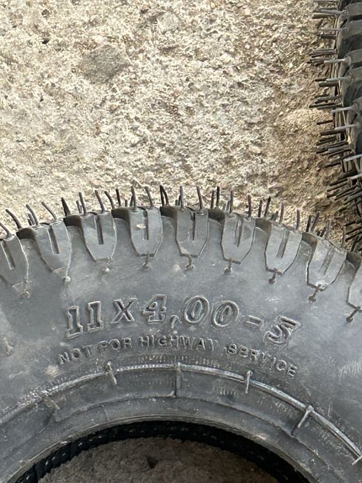 Гуми за инвалиден скутер