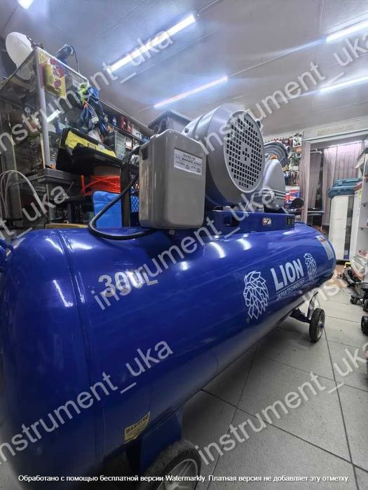 Компрессор воздушный Lion 300л 380в