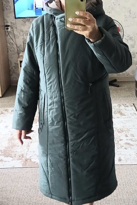 Продам зимний  пуховик