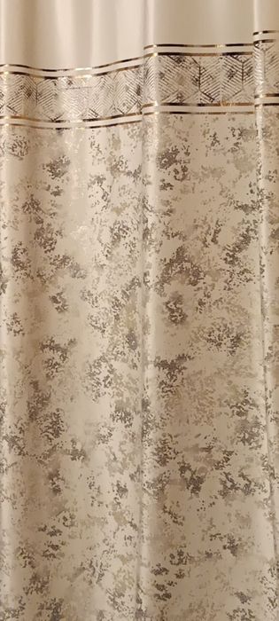 Продам новые шторы