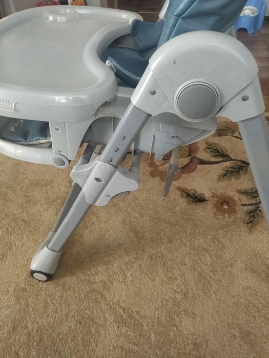 Стульчик для кормление