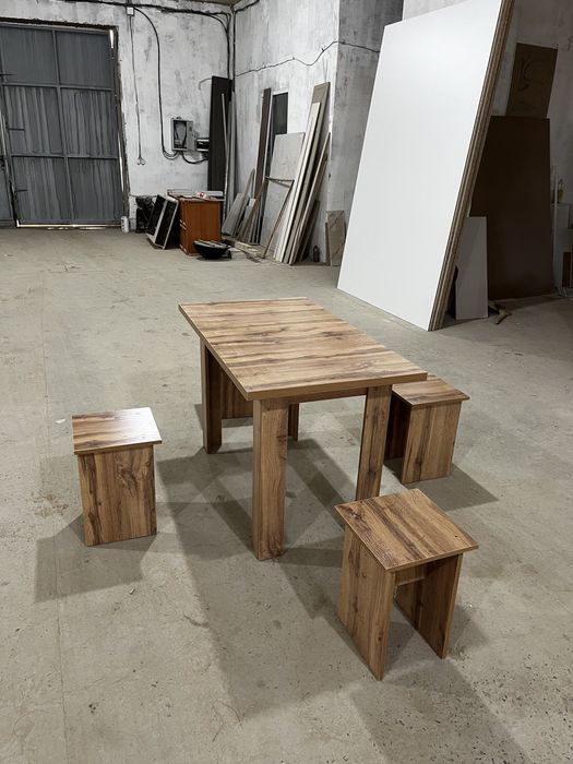 Кухняға стол стуля