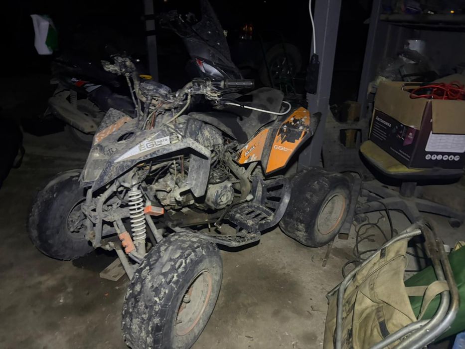 Продам квадрацыкл 125 кубов