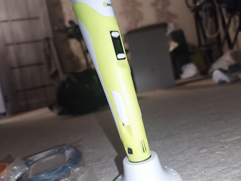 3д ручка,пользовался 3 раза