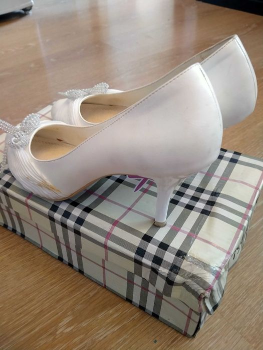 Продам свадебные туфли 37 р