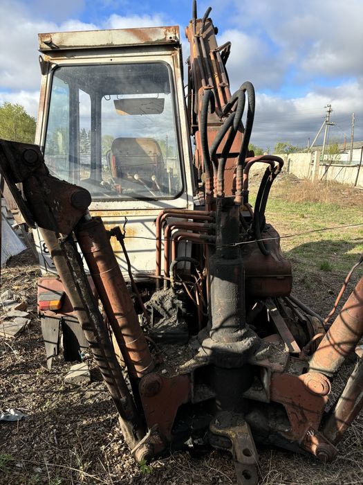 Продам трактор эксковатор