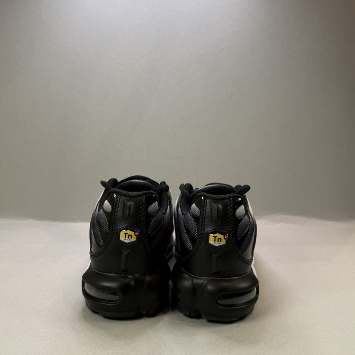 Nike Air Max Plus TN "Midnight white-Blue" НОВИ! Ориг