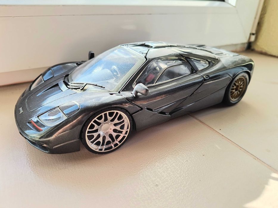 1:18 колички diecast