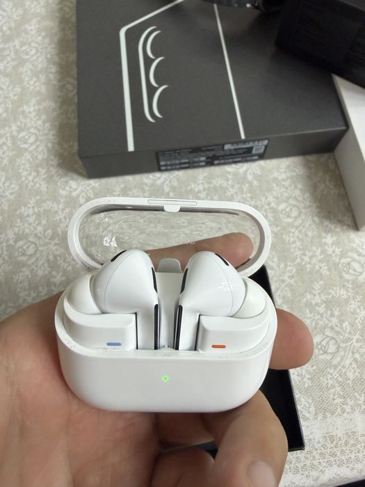 Samsung buds 3 pro