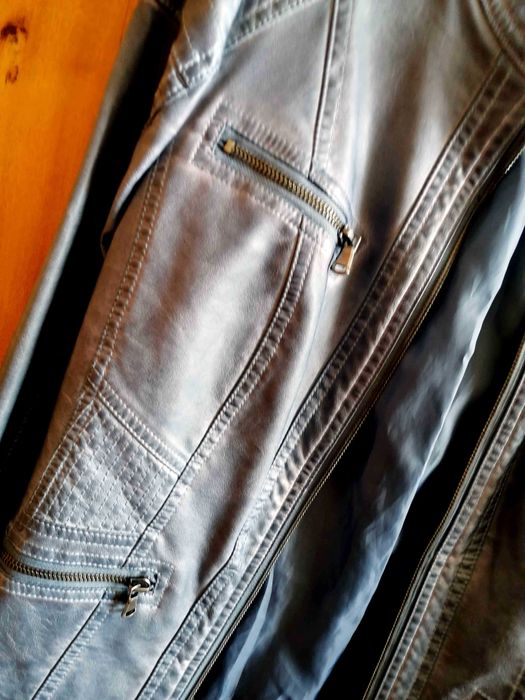 Синьо кожено яке, без забележки , размер 38