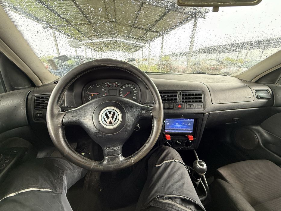 Golf 4 на части 1.9 дизел ръчни скорости