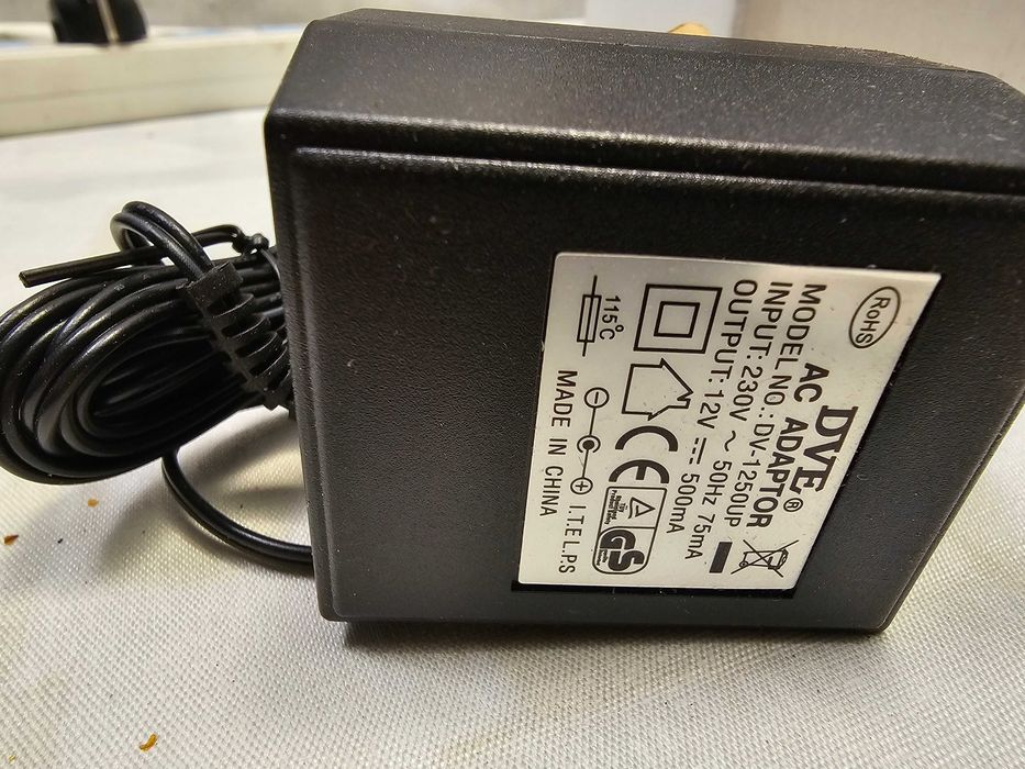 Alimentator 12V 500mA DVE - Clasic cu transformator (Nu este SMPS)