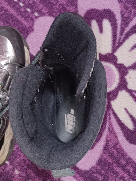 Детски ботуши за момиче 34 номер