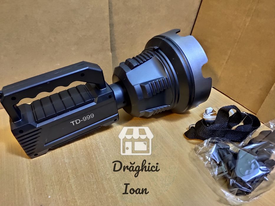 Lanterna PROIECTOR MARE TD999 cu actiune la distante f mari si led COB