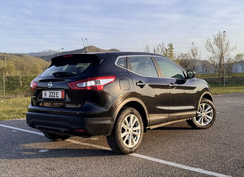 Nissan qashqai 1.2 benzina/jante / semzori parcare