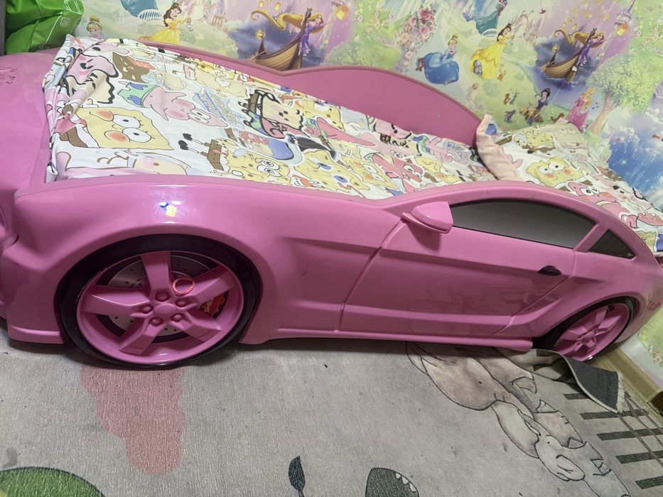 Детский кроват машина