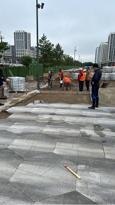 Укладка тротуарной плитки